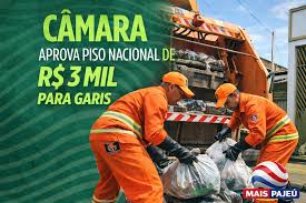 Câmara aprova piso salarial de R$ 3 mil para garis em todo país